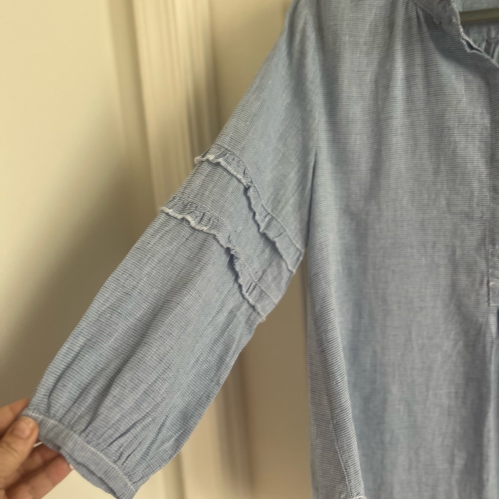 Dylan Tunic With Fray Ruffles. Hi/Lo. EUC. Size XS. Cotton/Linen blend. - Picture 8 of 9